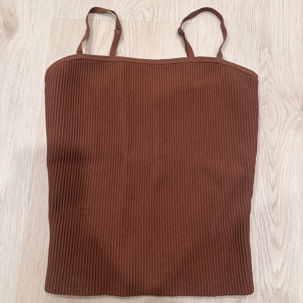 Aritzia Babaton Sculpt Knit Cami Tank